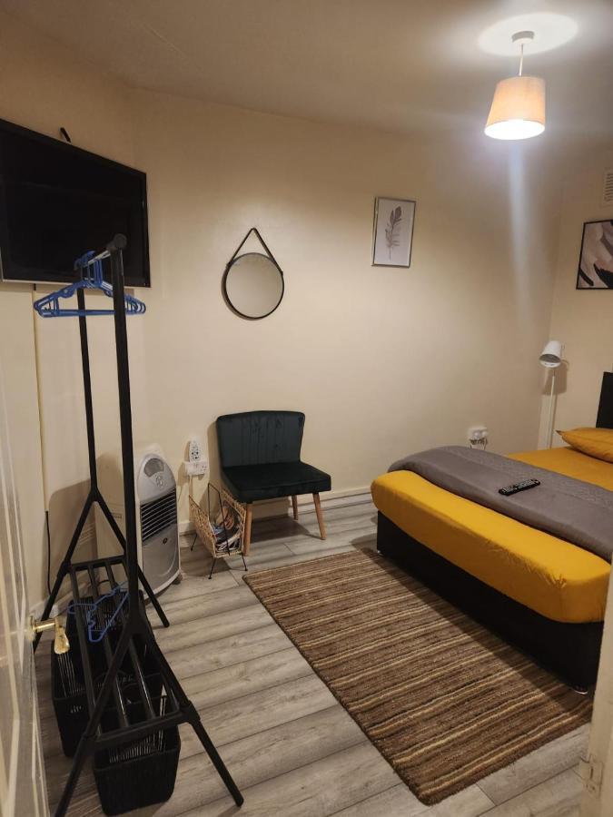 Lejlighed 2-bedroom Flat In Cutty-sark, Greenwich !
