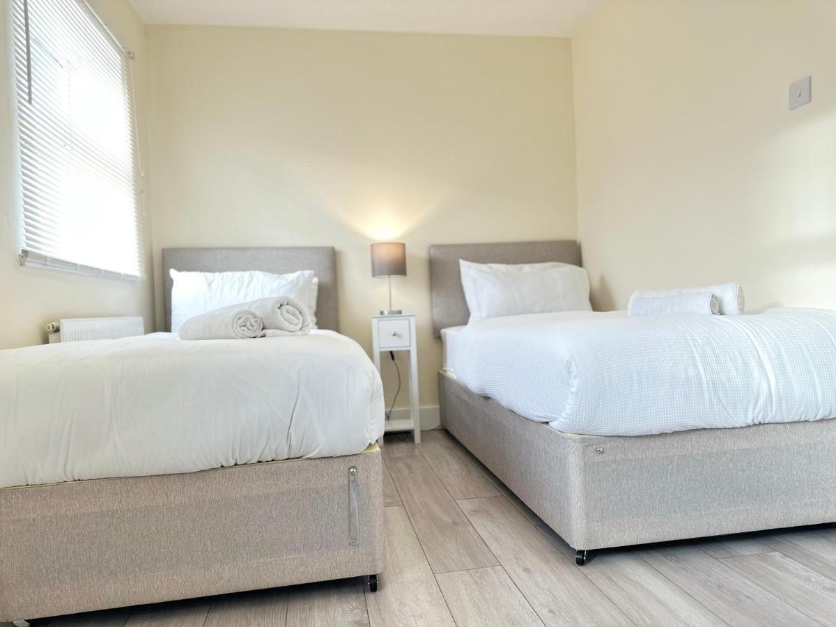 Cosy Home, 10min Drv From Canary Wharf & Stratford Lägenhet *