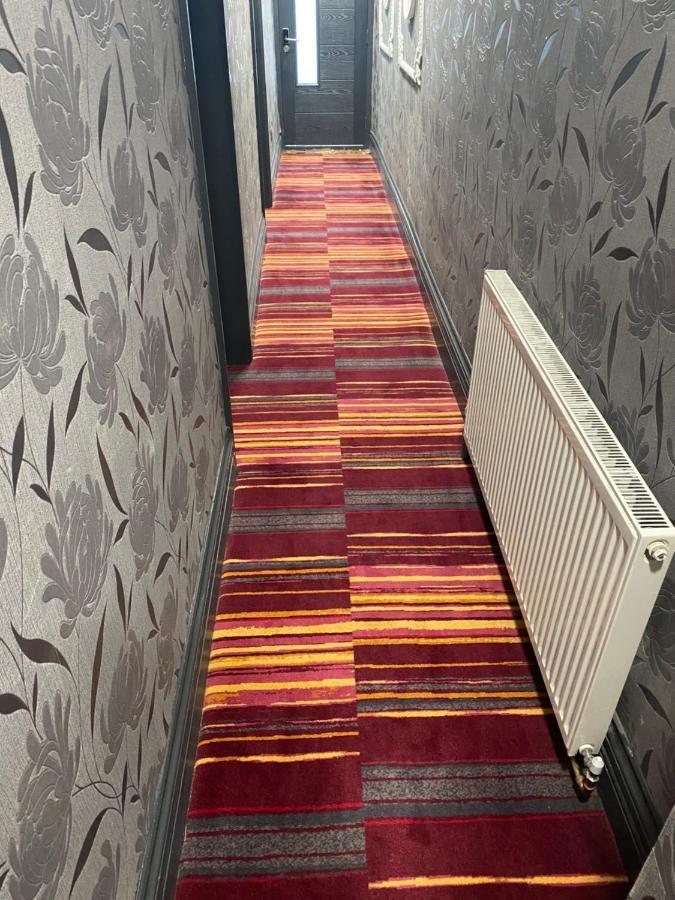 Mannbuilding Guest house London