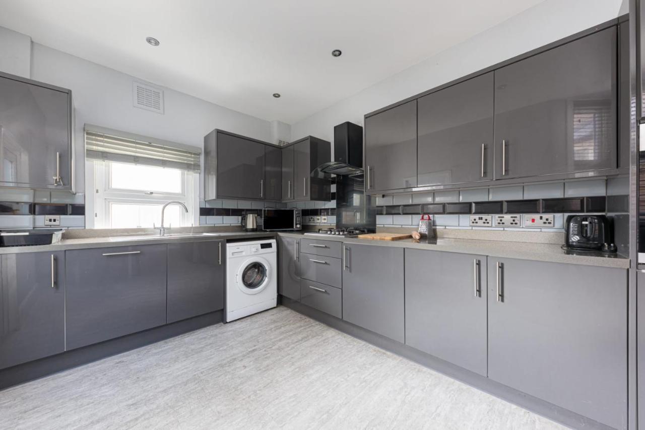 Semesterbostad Cozy 4 Bedroom In Hackney,