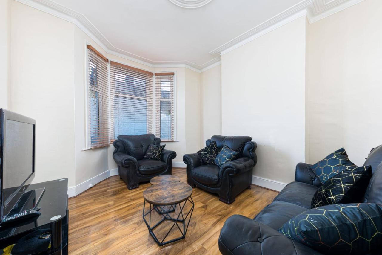 Semesterbostad Cozy 4 Bedroom In Hackney,