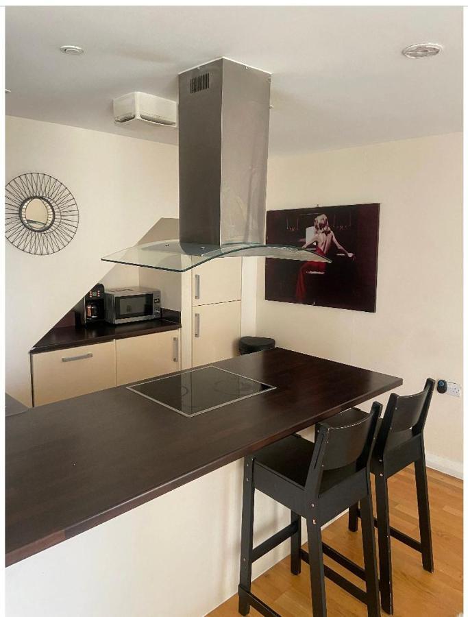Lovely 2br W/ View * Londen