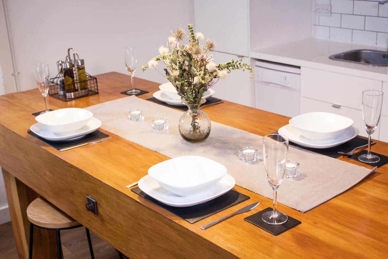 Spacious Industrial Style Londen
