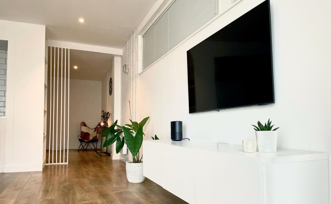 Spacious Industrial Style Londen
