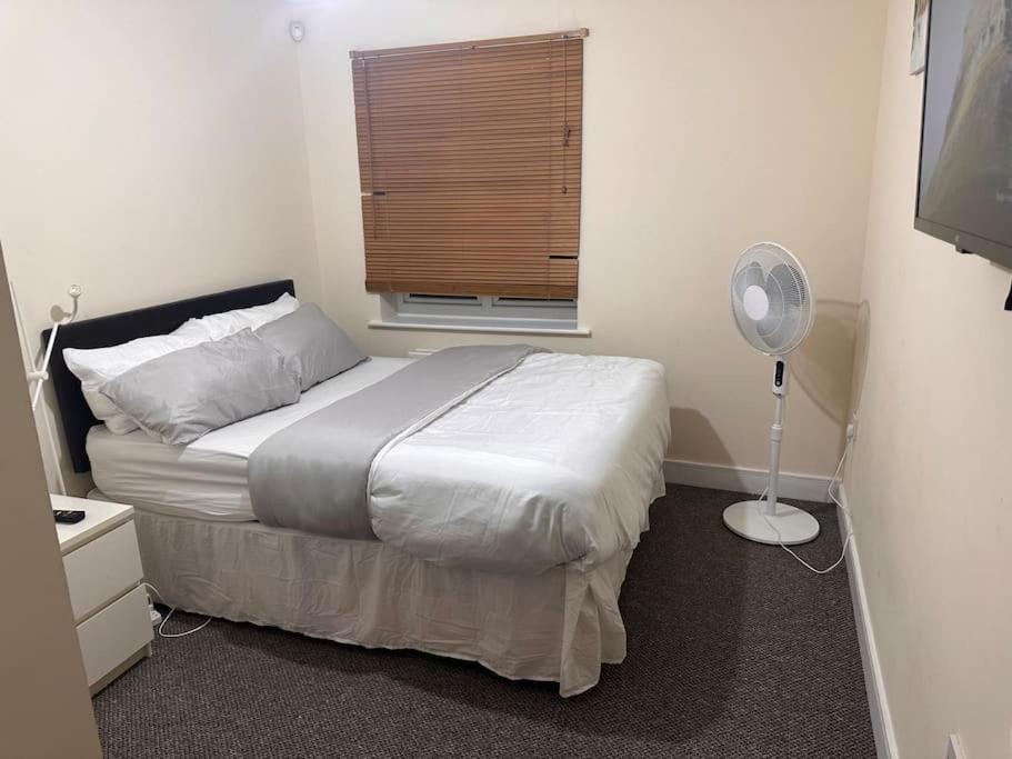 Apartment Justalf Facilities-spacious 2-bed In Thamesmead, Greenwich London