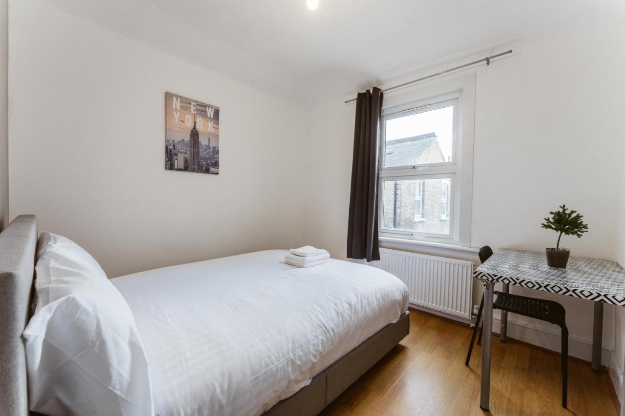Mile End Double 86a Pensionat *