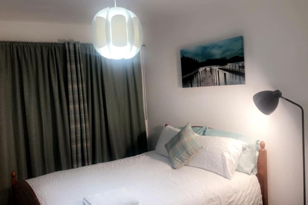 Entire One Bedroom Near Stratford *