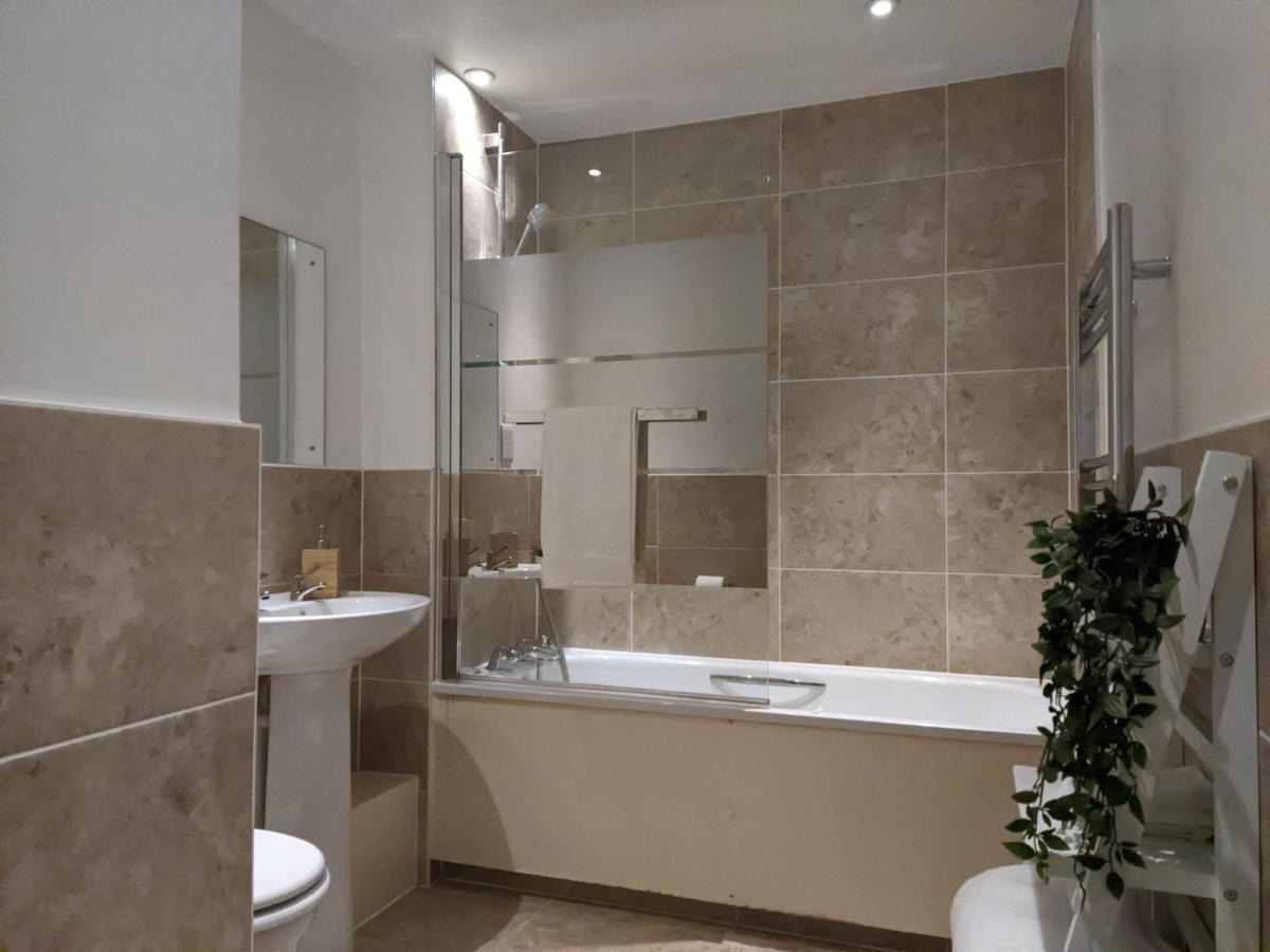 Stylish Peckham 10 Seconds From Station Appartement *