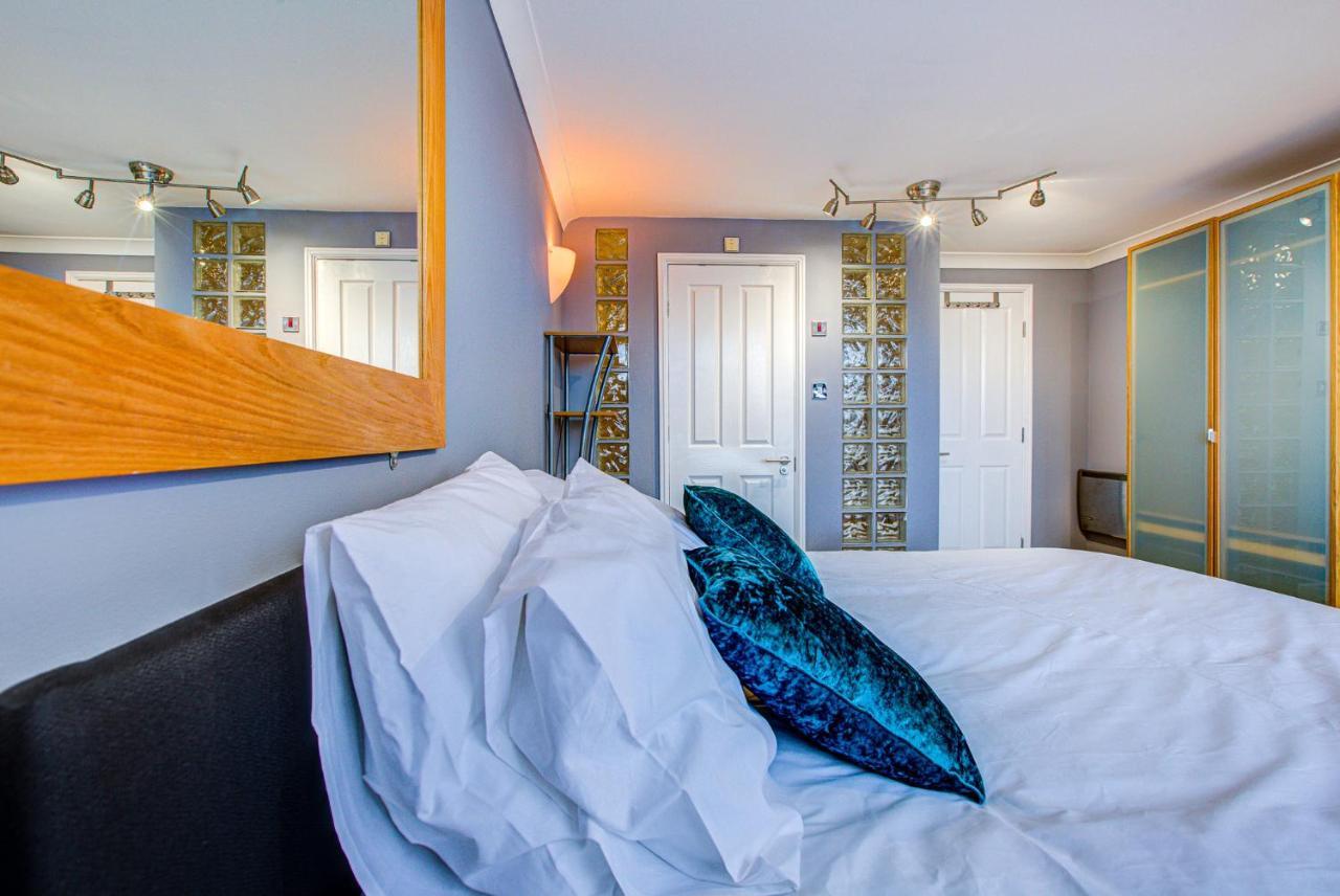 Statera - Thames View * London