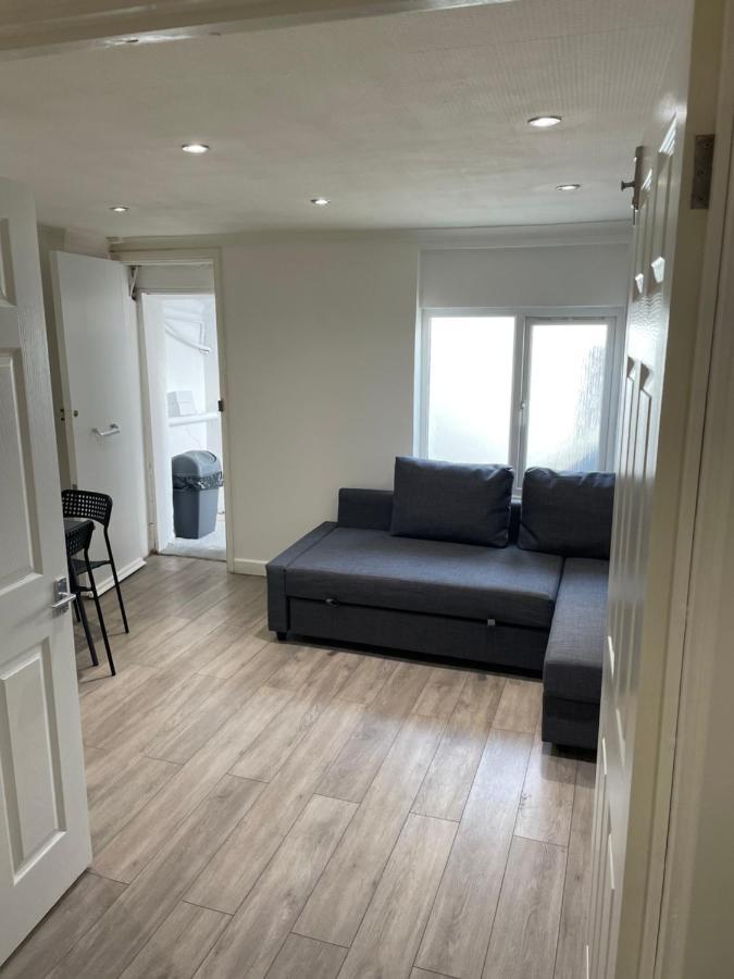 Plough Way Flat Leilighet London