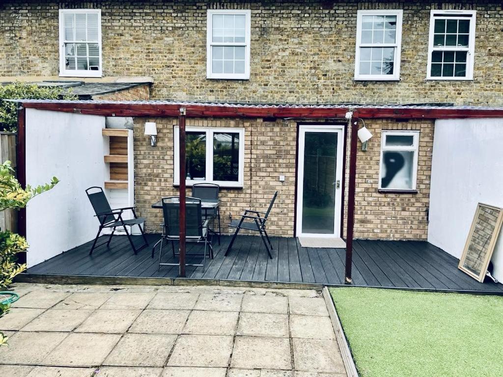 Semesterbostad 3bed House Free Parking Canary Wharf London