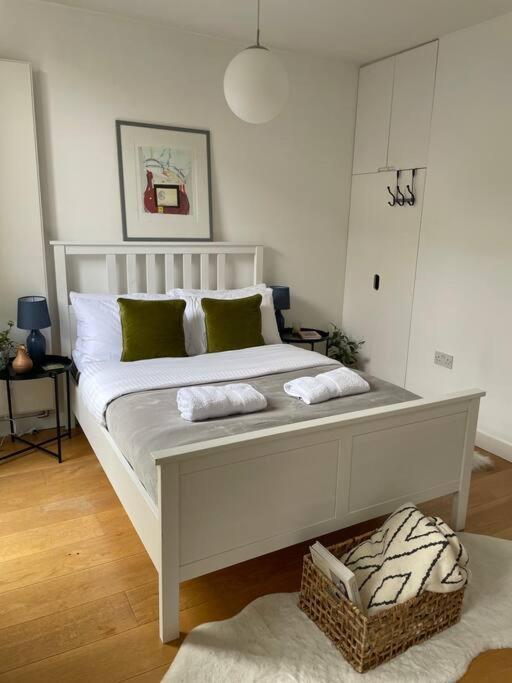 Shoreditch Cosy Flat, Next To Van Gogh Exhibition Lägenhet London