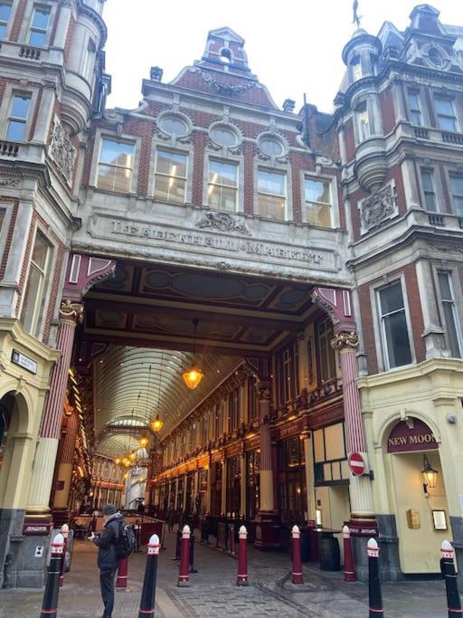 Shoreditch Cosy Flat, Next To Van Gogh Exhibition London
