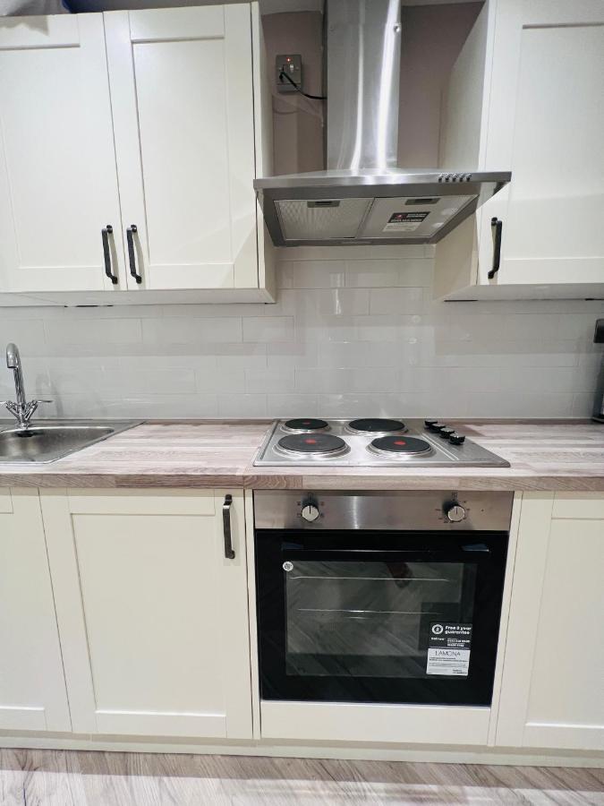 Privat overnatting Lbt Ltd