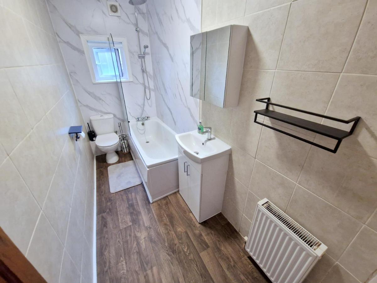 Two Bedroom Near Lewisham Station