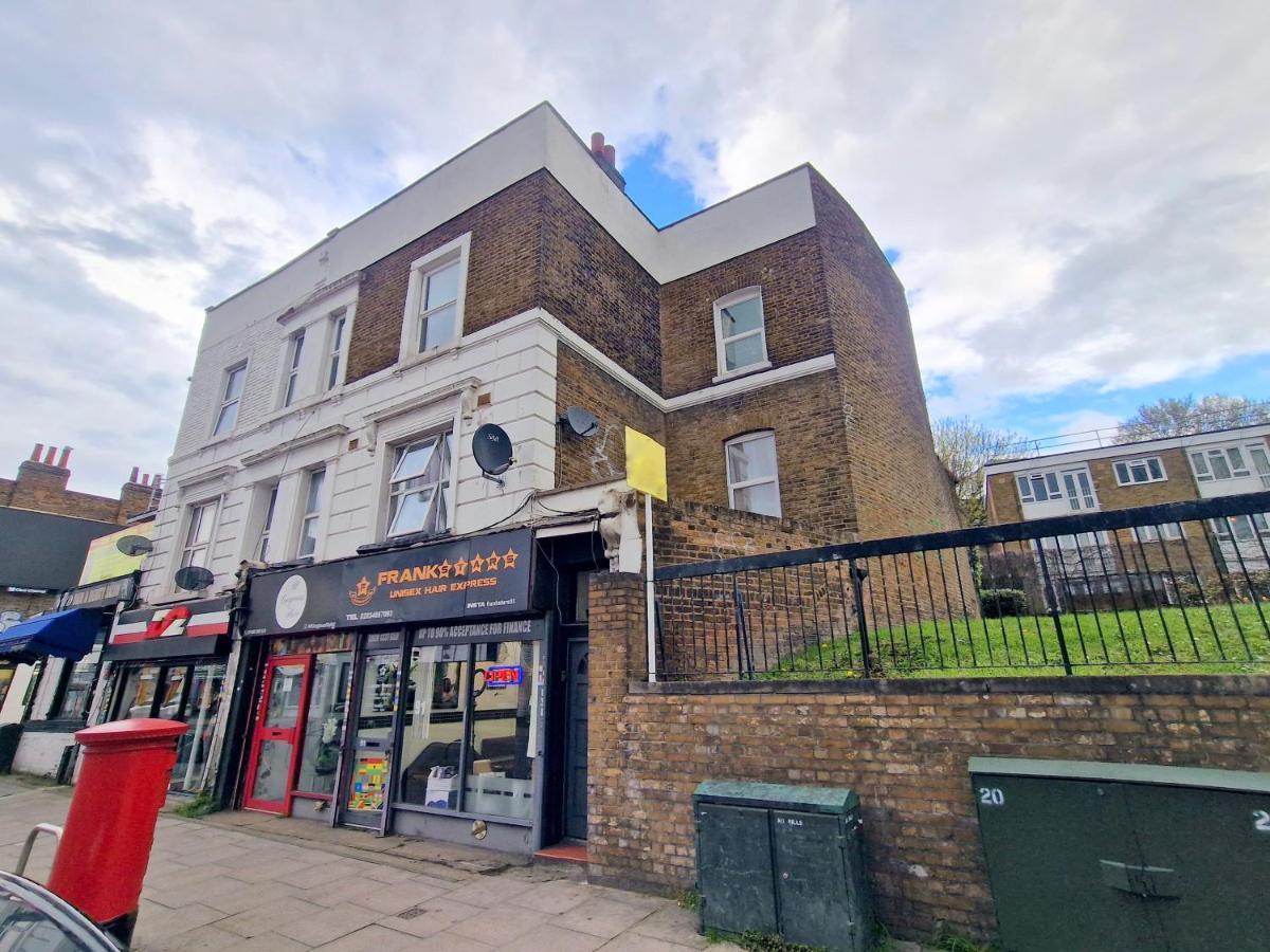 Apartment Two Bedroom Near Lewisham Station