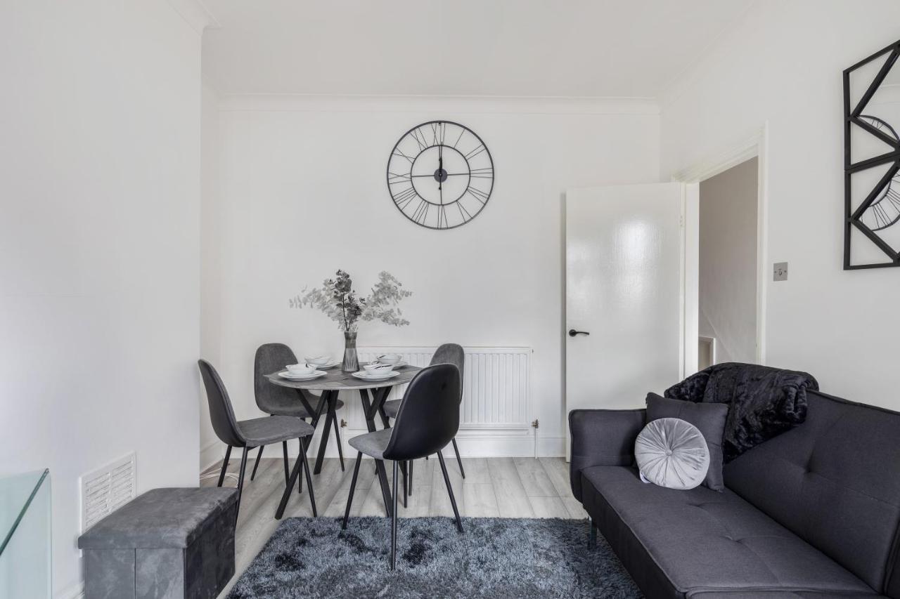 Appartement Beautifully Modern 2-bed W/garden *