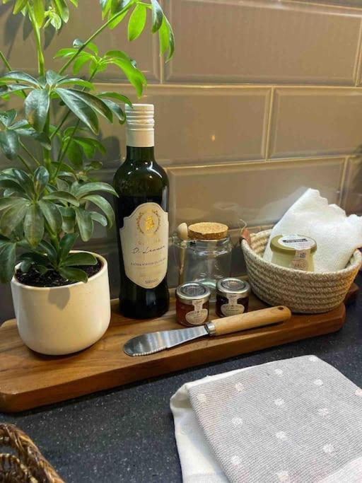 Shoreditch Cosy Flat, Next To Van Gogh Exhibition * London