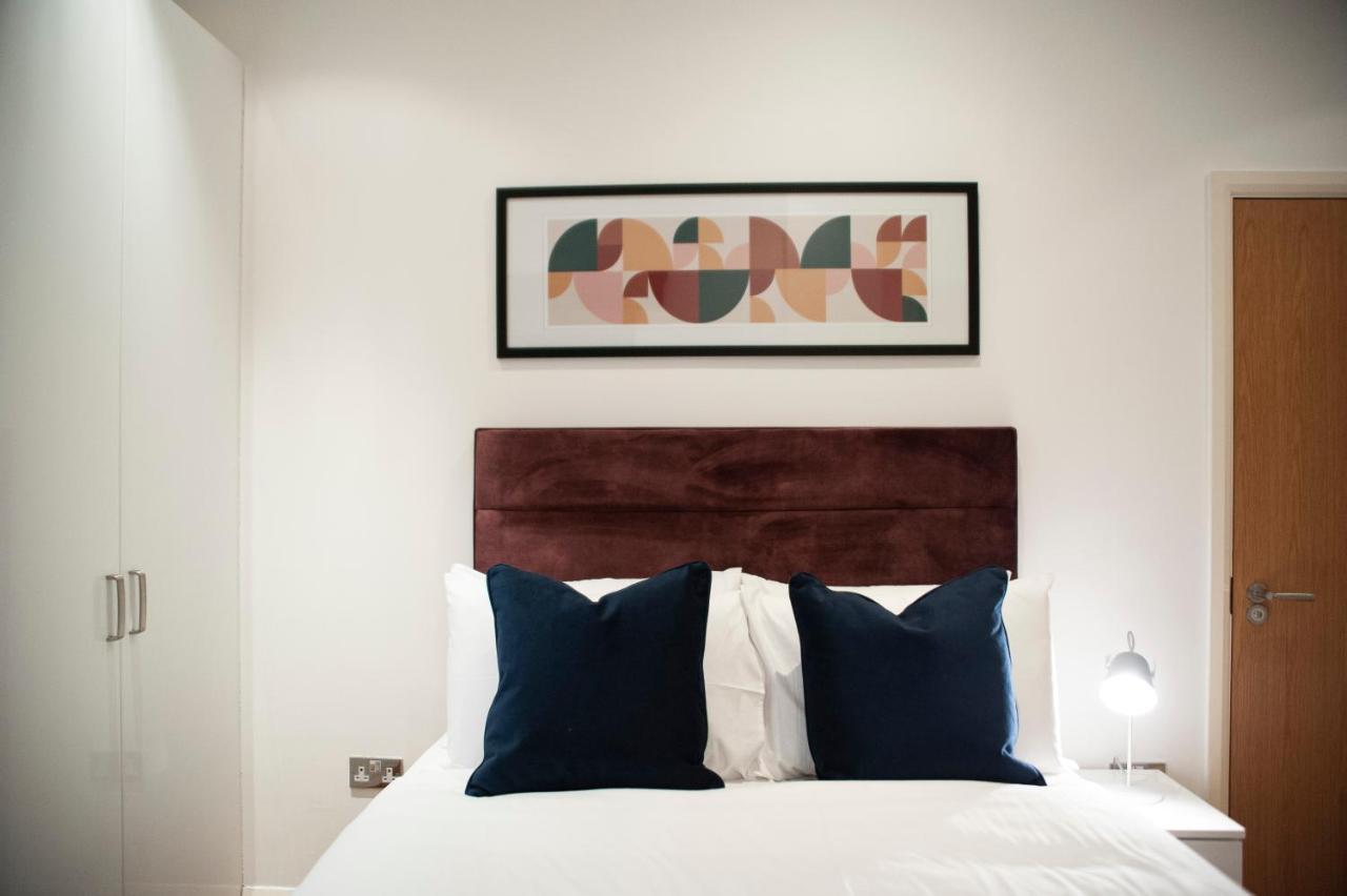 Spacious & Unique Flat In Hoxton - 2 Bed Appartement Londen