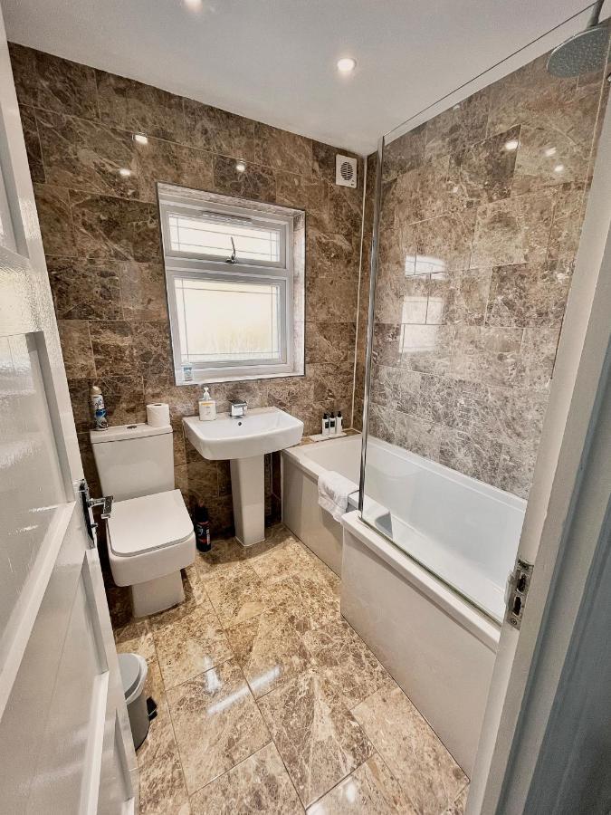 Feriehus Swanky Townhouse In The Heart Of East *