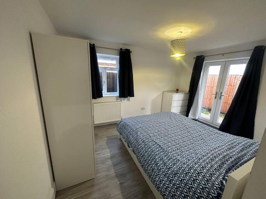 Ferienhaus 2 Bedroom House,brownhillrd Se6 London