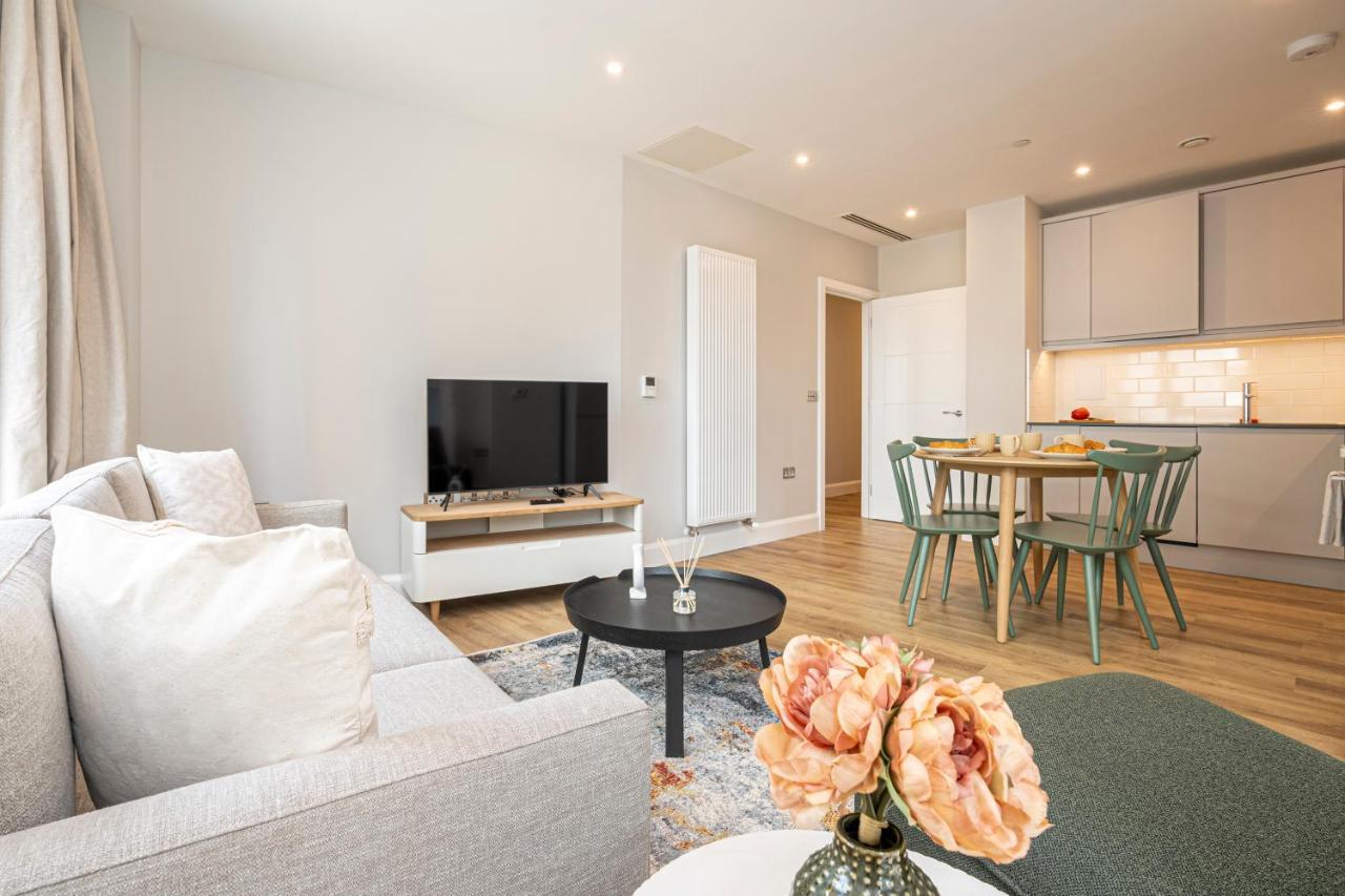 Altido New Near Battersea Power Station * London