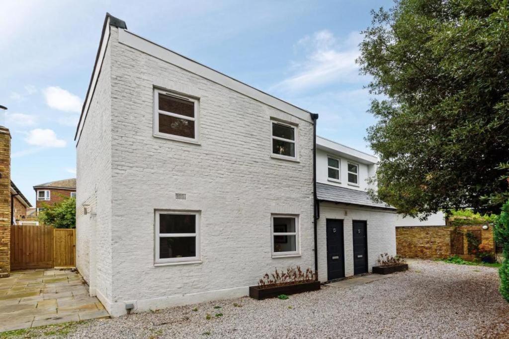 Feriehus Amazing 3 Bed Interior Designed House With Garden - 114 The Hervey *