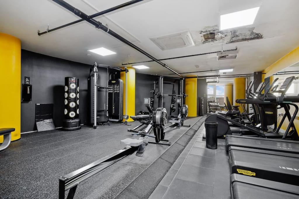 Canary Wharf By Hiatus Concierge *