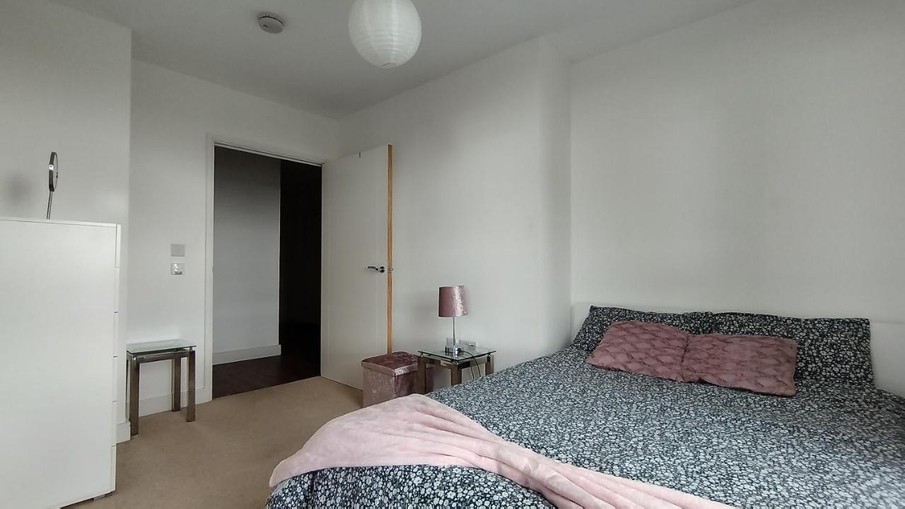 Riverview Amazing 2bed 2bath Apt Wparking Sleeps 6 Comfortably