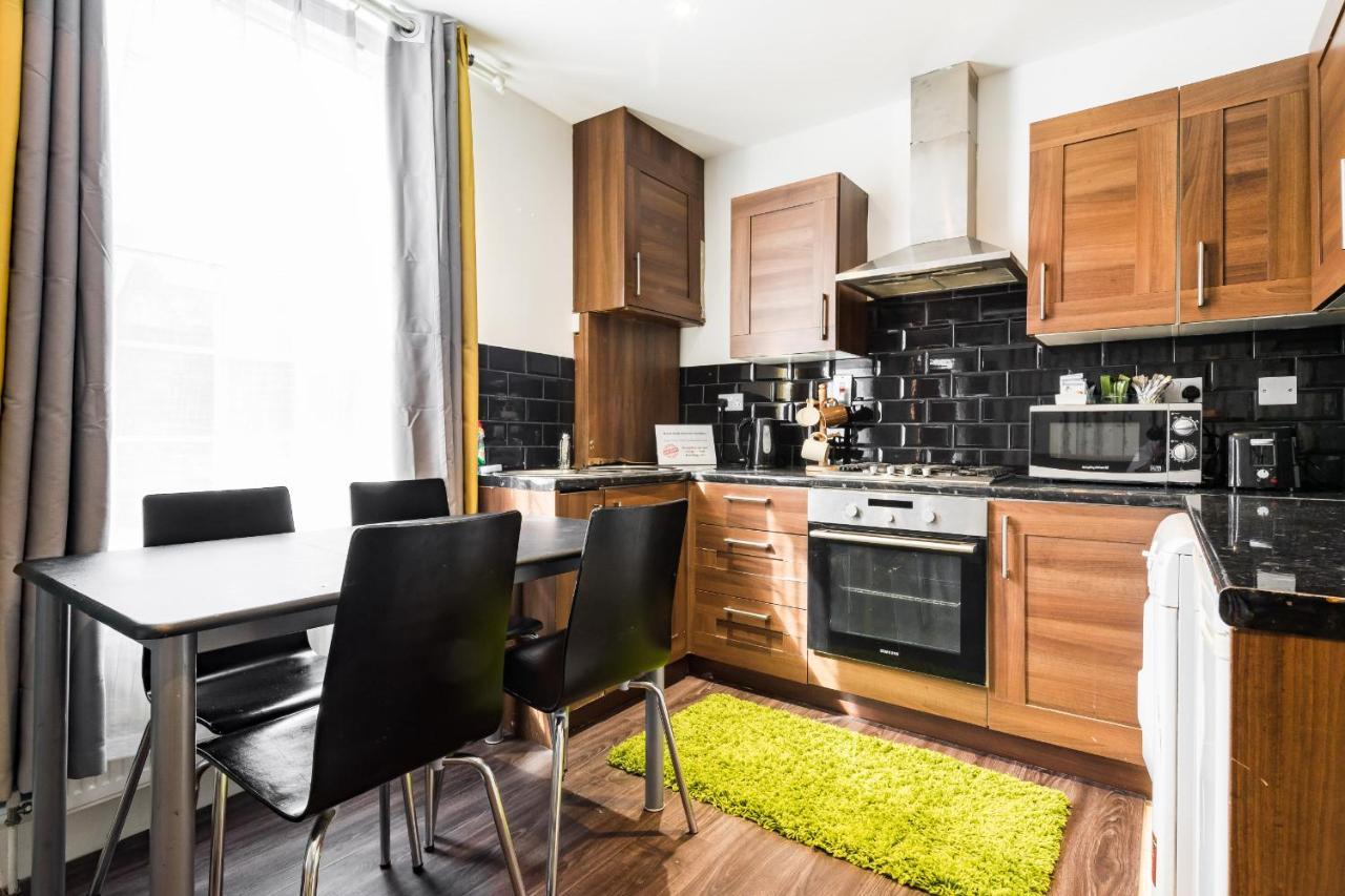 Apartment Aldgate Flats