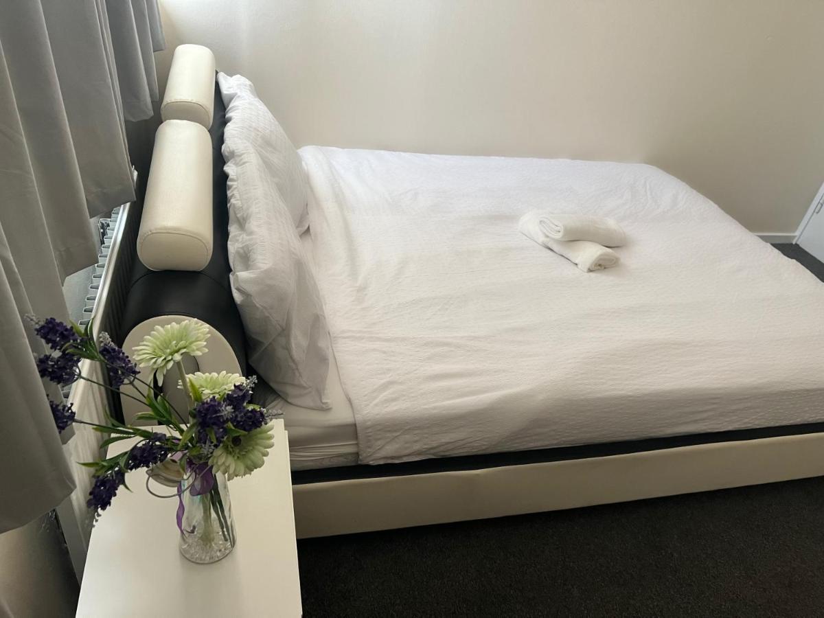 Privat bolig Stunning 3 Bedroom Property- Large London