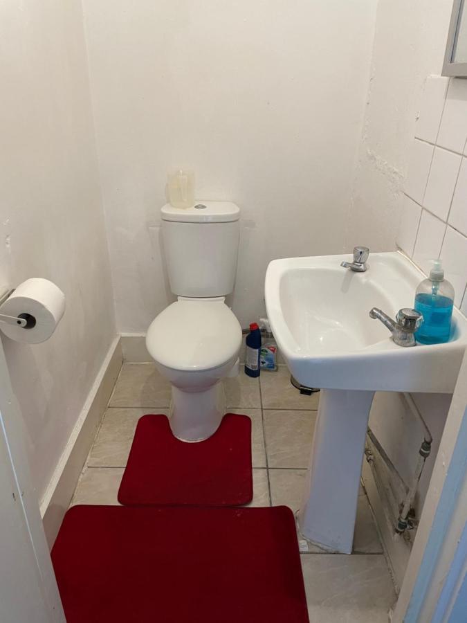 20 East Tenter Street Guest house