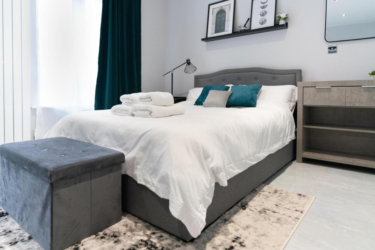Luxury 5bd * London