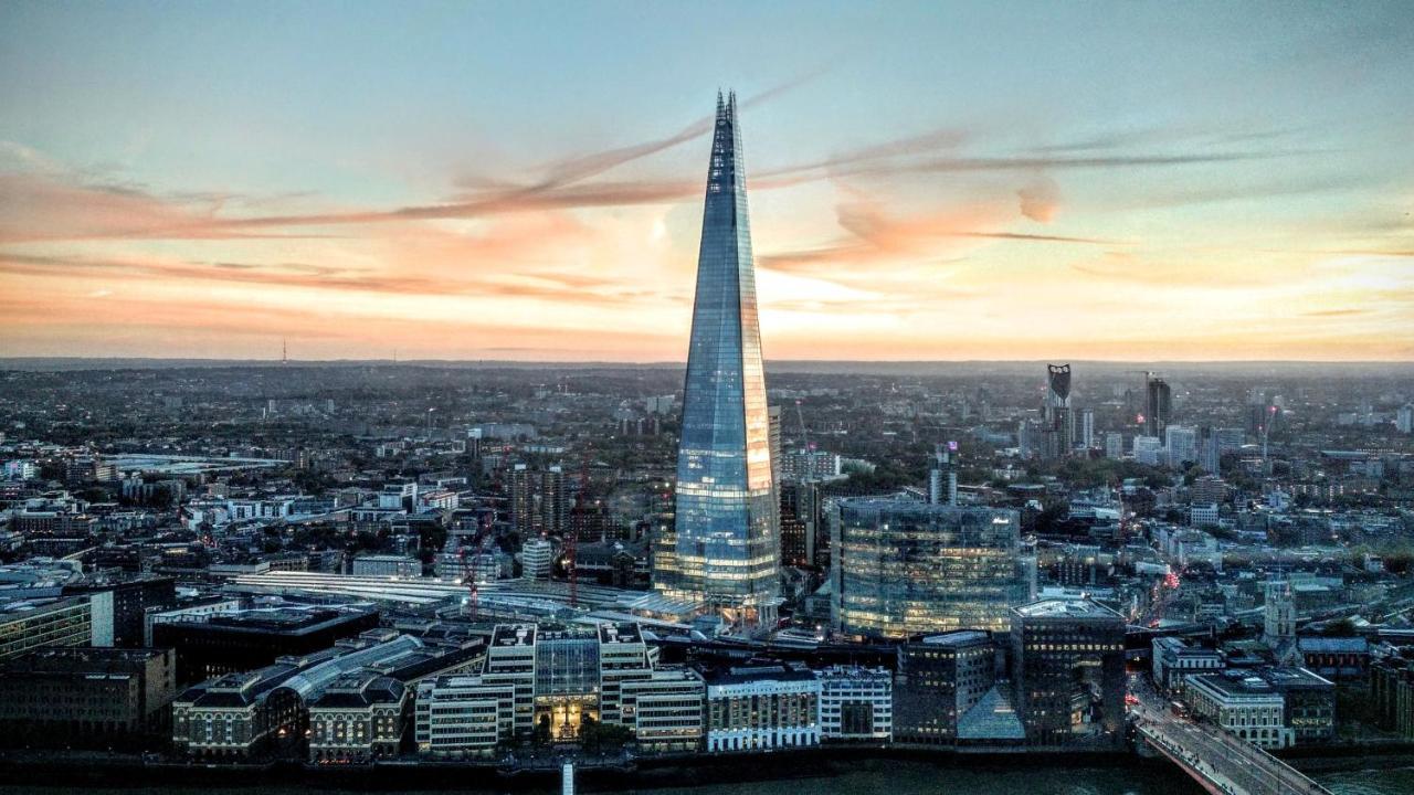 Appartamento Stunning 2 Bed 2 Bath Luxury Apartment! Londra