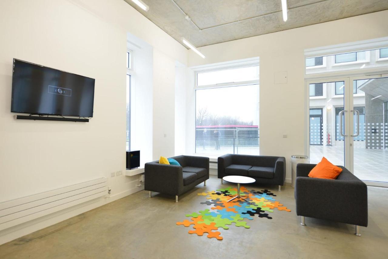 Appartement For Students Only Spacious At Flinders House Located In Londen