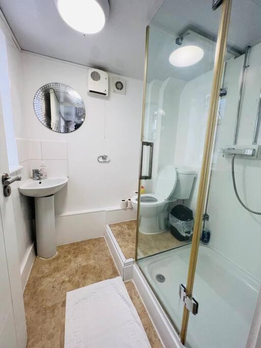 Comfortable Flat In Central Leilighet London