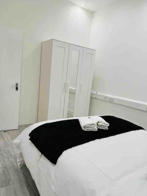 Leilighet Comfortable Flat In Central