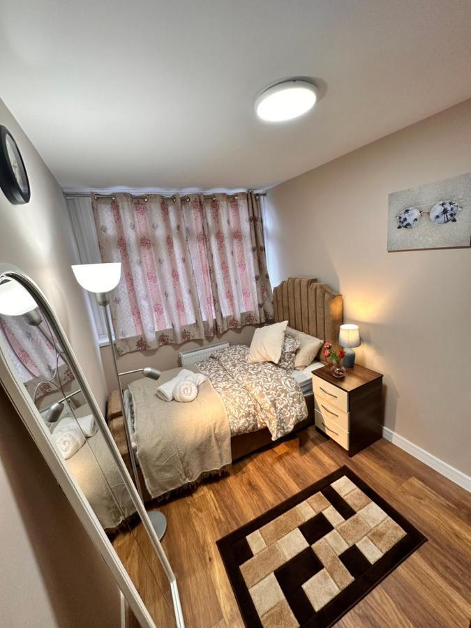 Canary Wharf Single Double And En-suite Affittacamere *
