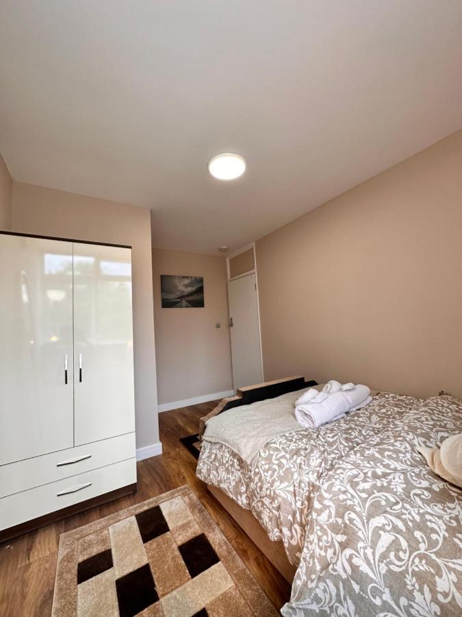Affittacamere Canary Wharf Single Double And En-suite *