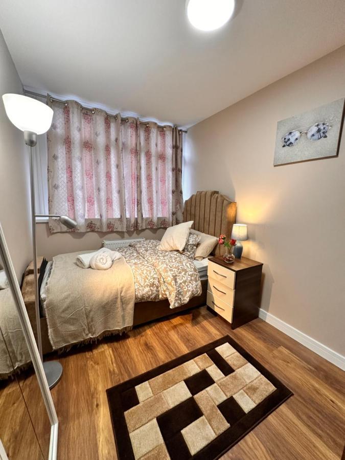 Canary Wharf Single Double And En-suite Affittacamere