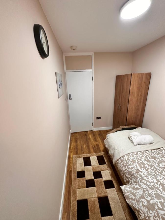Affittacamere Canary Wharf Single Double And En-suite Londra