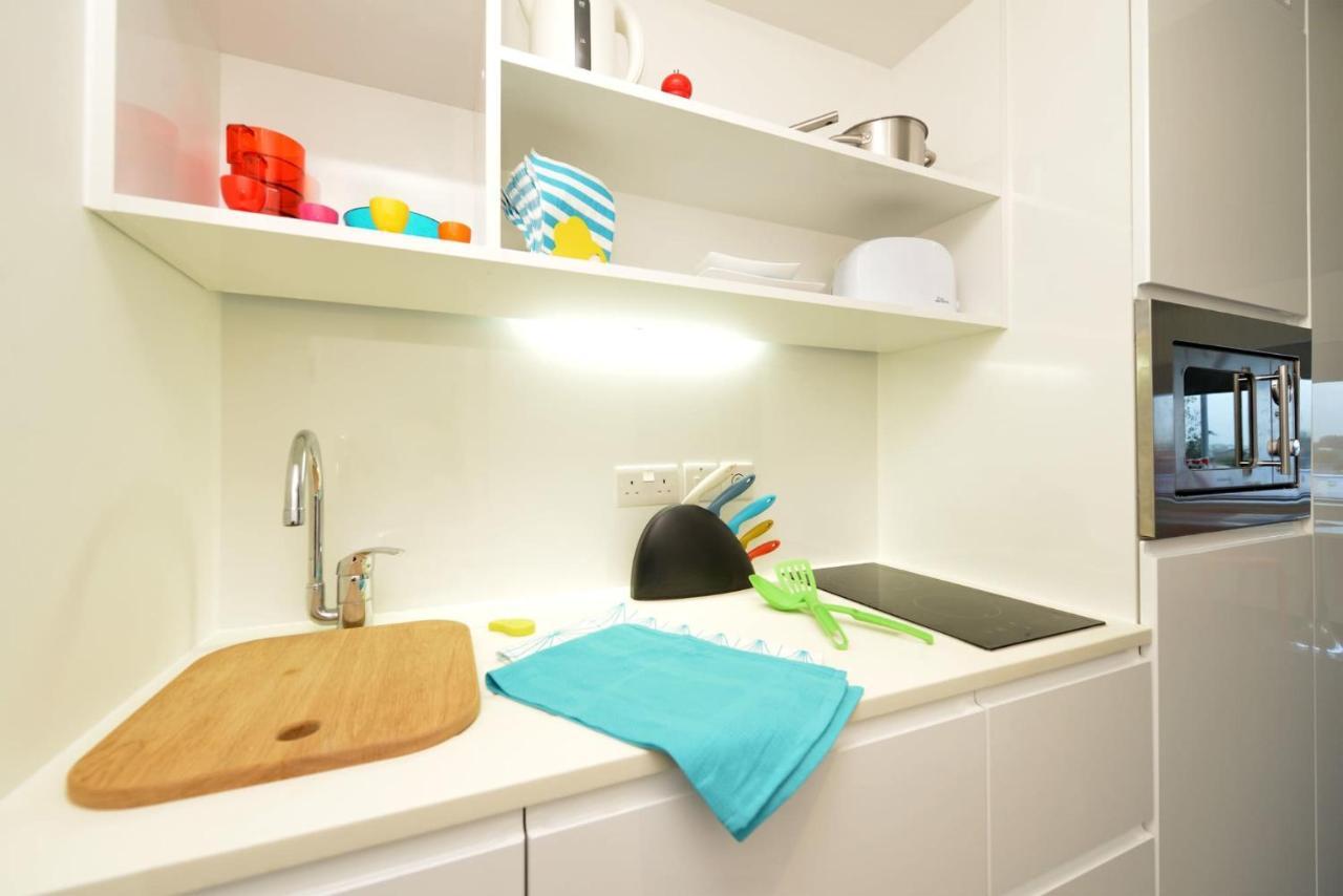 For Students Only Spacious At Flinders House Located In Londen