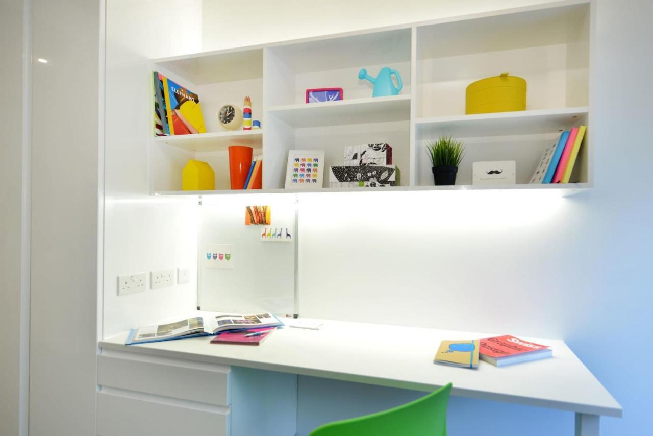 For Students Only Spacious At Flinders House Located In Appartement Londen