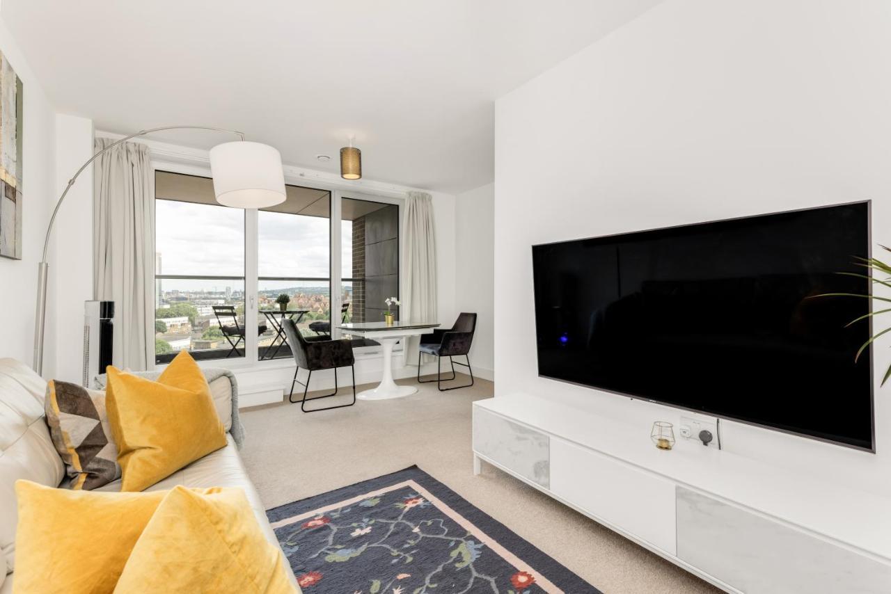 Khayat Homes - The Ferry - Two Bed Leilighet *