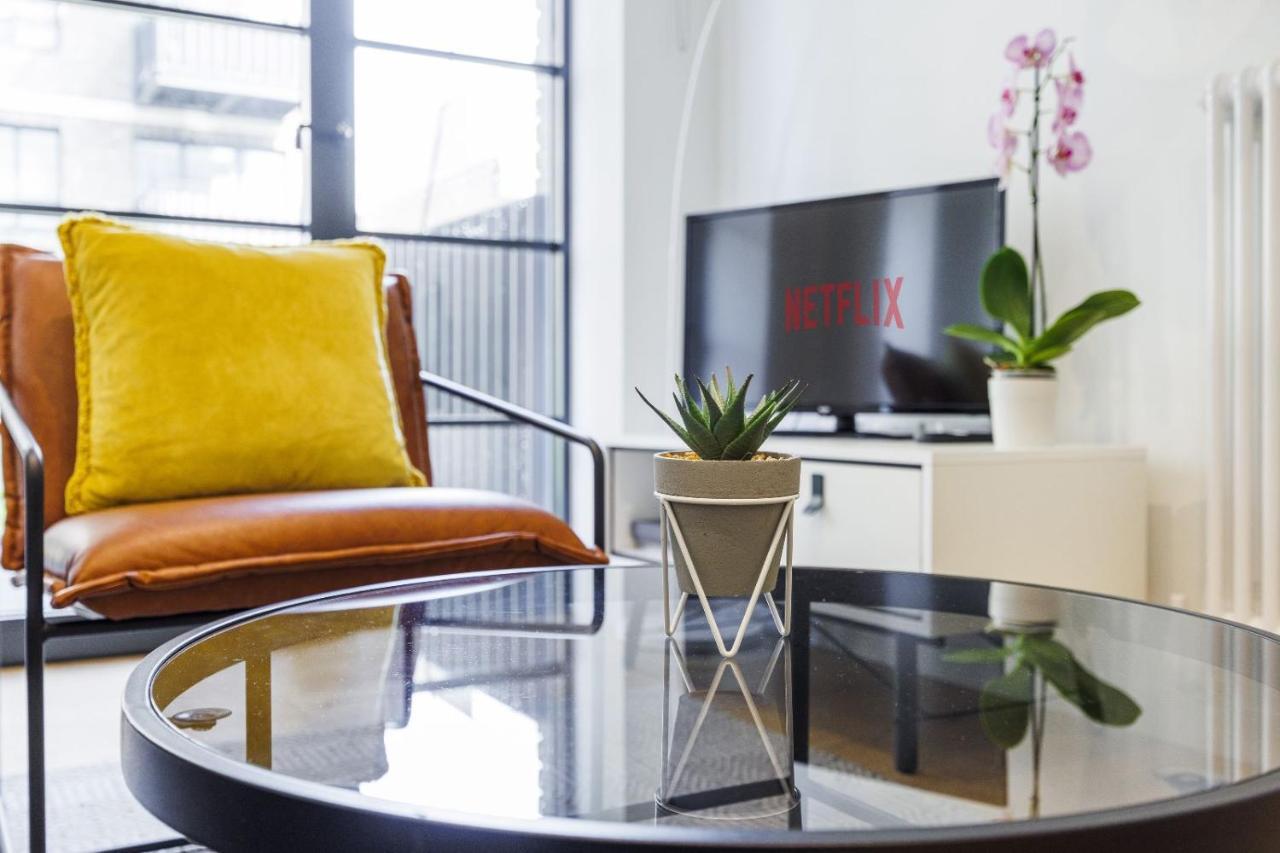 Luxury Apartment-business-relocation-canary Wharf Londen