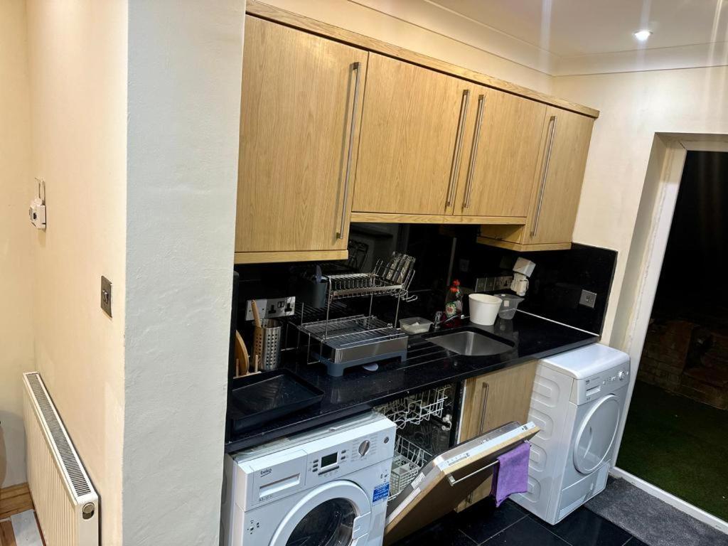 Haddington Road In Bromley Apartment London