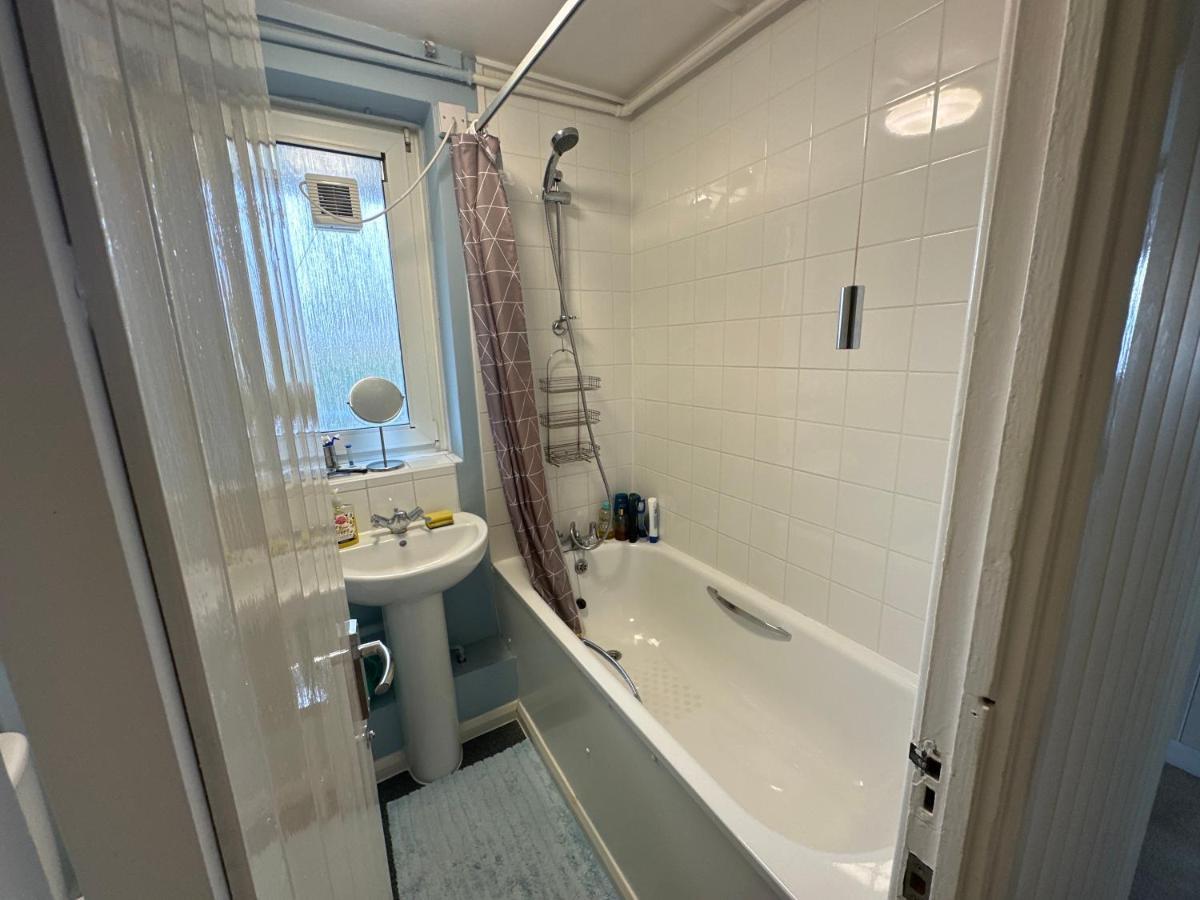 Cozy In Shared Near Canary Wharf Alloggio in famiglia *