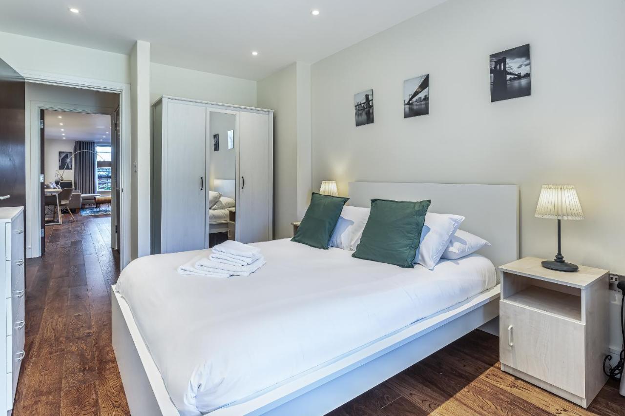 Appartement 3 Bedrooms Close To Canning Town & Excel