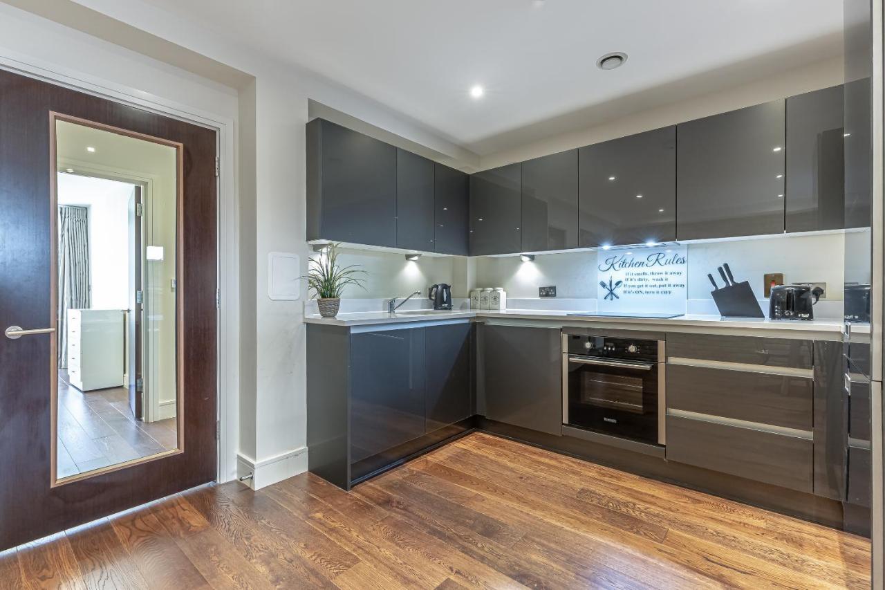 3 Bedrooms Close To Canning Town & Excel Appartement Londres