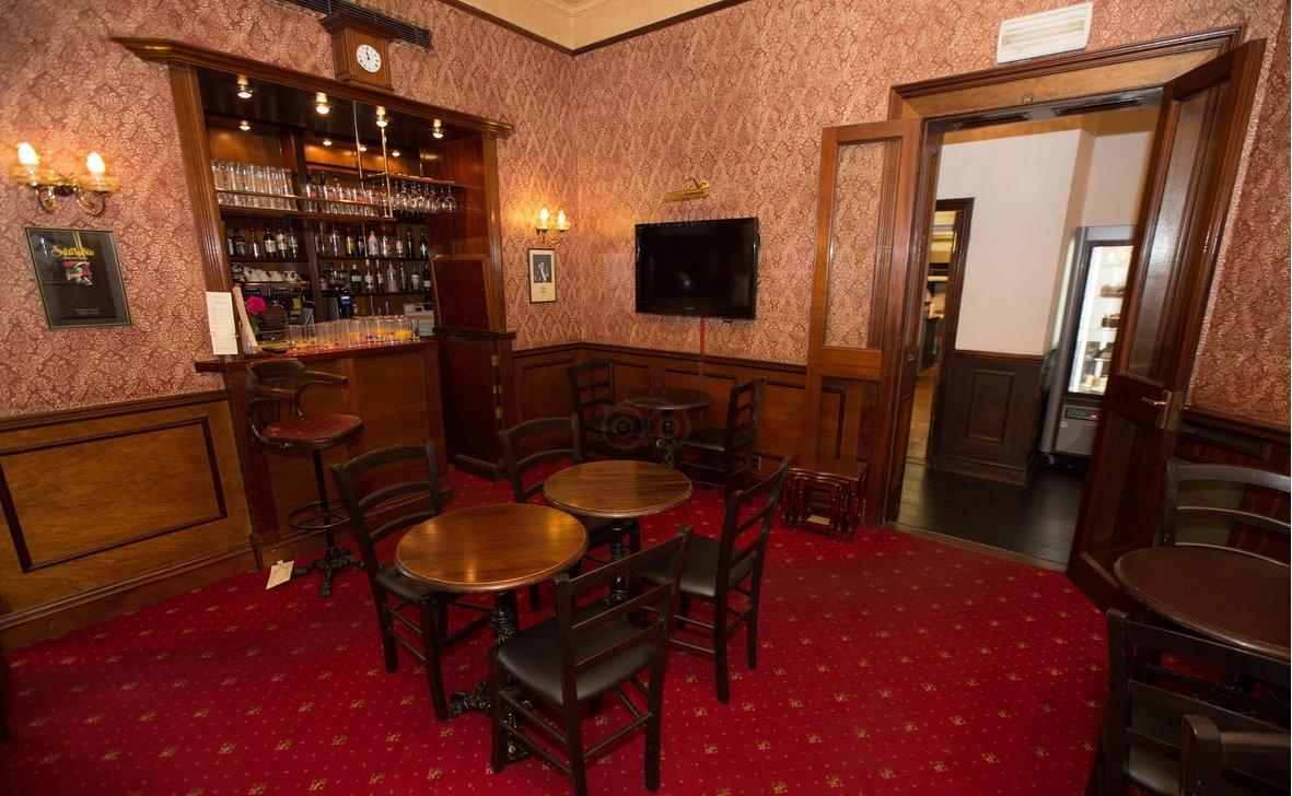 Elizabeth 4* London
